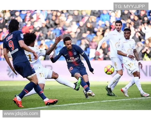 巴塞罗纳完成引援!新援将填补锋线空缺,球迷期待大放异彩 巴塞罗纳完成引援!新援将填补锋线空缺,球迷期待大放异彩