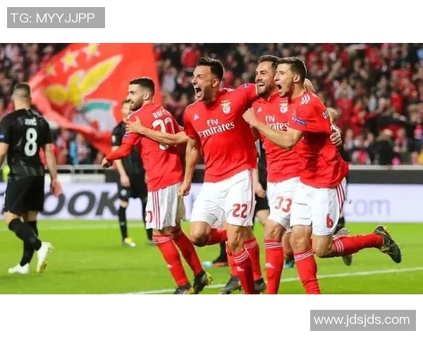 柏林联合客场大胜霍芬海姆,迎关键三分 柏林联合客场大胜霍芬海姆,迎关键三分