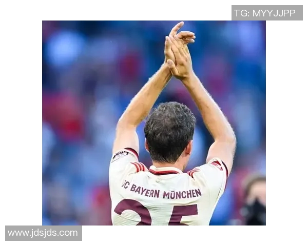 拜仁慕尼黑击败曼联晋级欧冠半决赛,穆勒破门绝杀成功 拜仁慕尼黑击败曼联晋级欧冠半决赛,穆勒破门绝杀成功