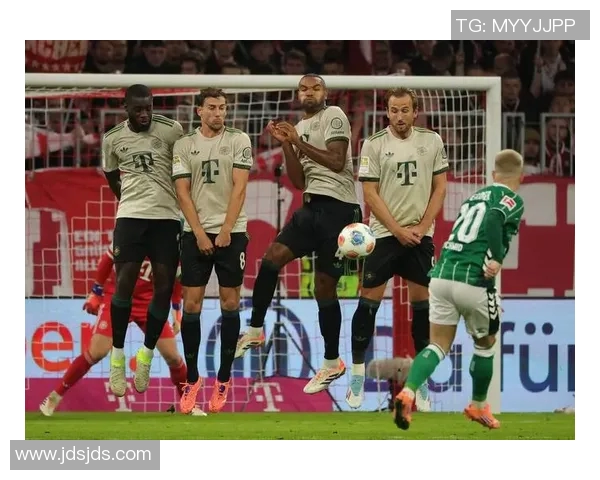 德甲球队战术革新:阵容调整多变,出奇制胜策略无穷 德甲球队战术革新:阵容调整多变,出奇制胜策略无穷