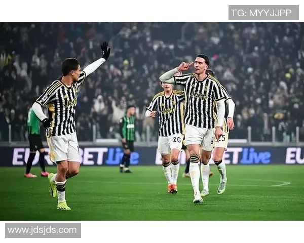 国米逆袭尤文,力抢意甲联赛冠军席位 国米逆袭尤文,力抢意甲联赛冠军席位