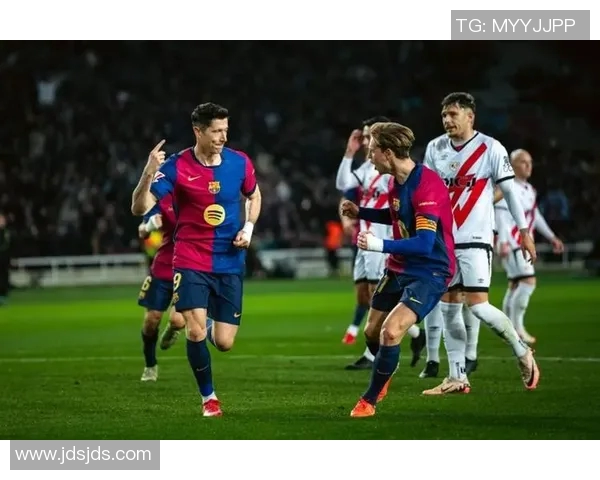 皇马逆转取胜，继续紧追巴萨争夺联赛冠军