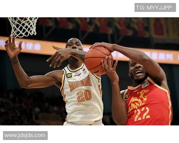 克里斯多夫-奥贝克帕成功带领球队获得CBA总冠军