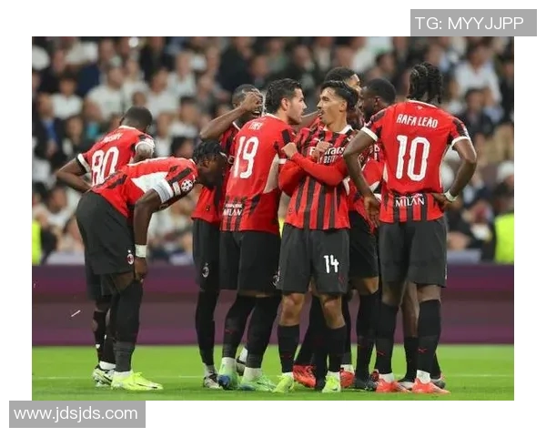 意甲联赛开幕在即，AC米兰备战迎战尤文图斯的首场比赛